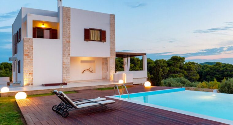 Luxury 3 Bedroom Apartment for Sale in P...